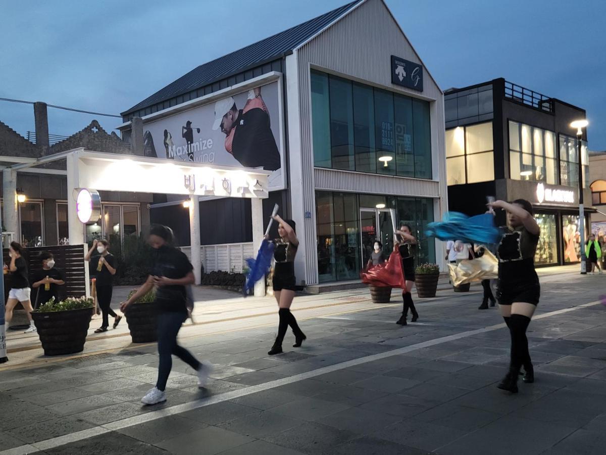 Jeju Vision House Ξενοδοχείο Εξωτερικό φωτογραφία