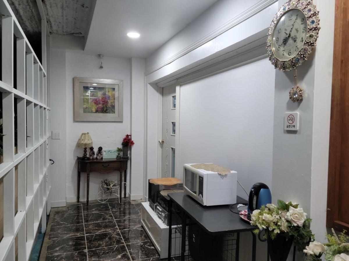 Jeju Vision House Ξενοδοχείο Εξωτερικό φωτογραφία