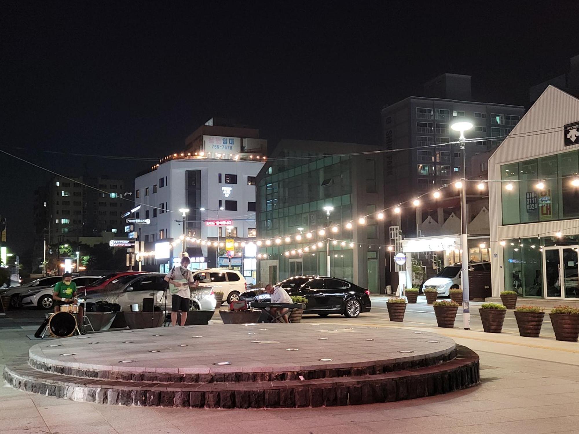 Jeju Vision House Ξενοδοχείο Εξωτερικό φωτογραφία